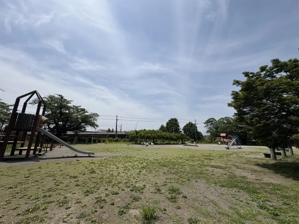 矢板市長嶺公園|小さい子向け遊具エリア