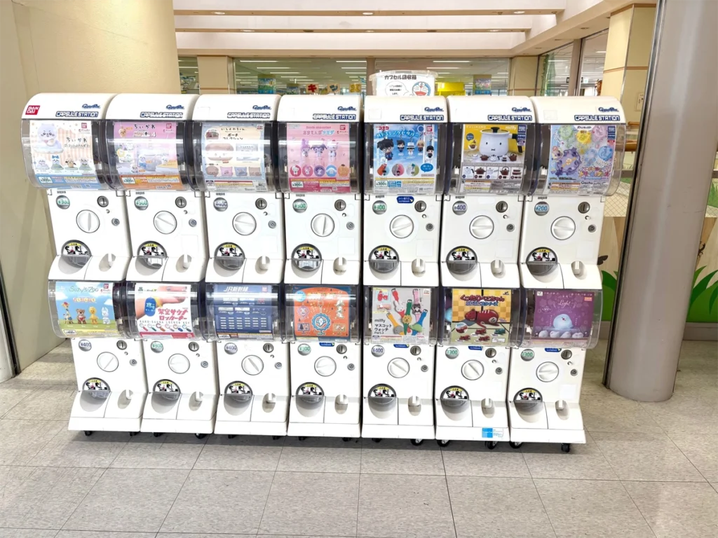 ベイシア矢板店2階あそびのくに|ガチャガチャ一覧