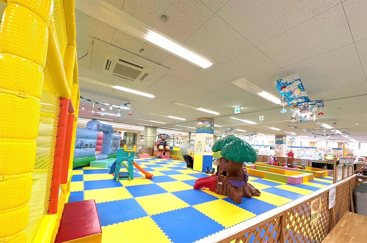ベイシア矢板店2階あそびのくに|キッズパーク