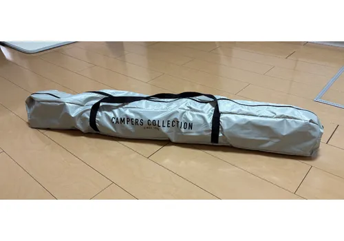 軽量＆コンパクト収納でお出かけ向き