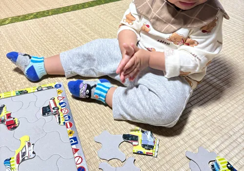 1歳児にパズルは早すぎ？